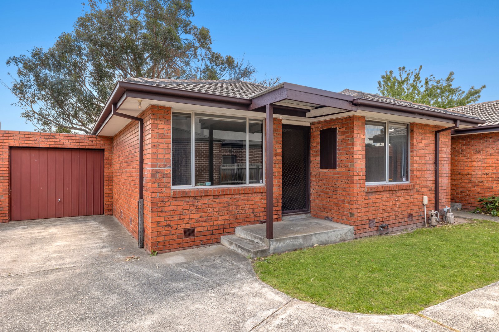 Gallery: 2/30 Burns Avenue