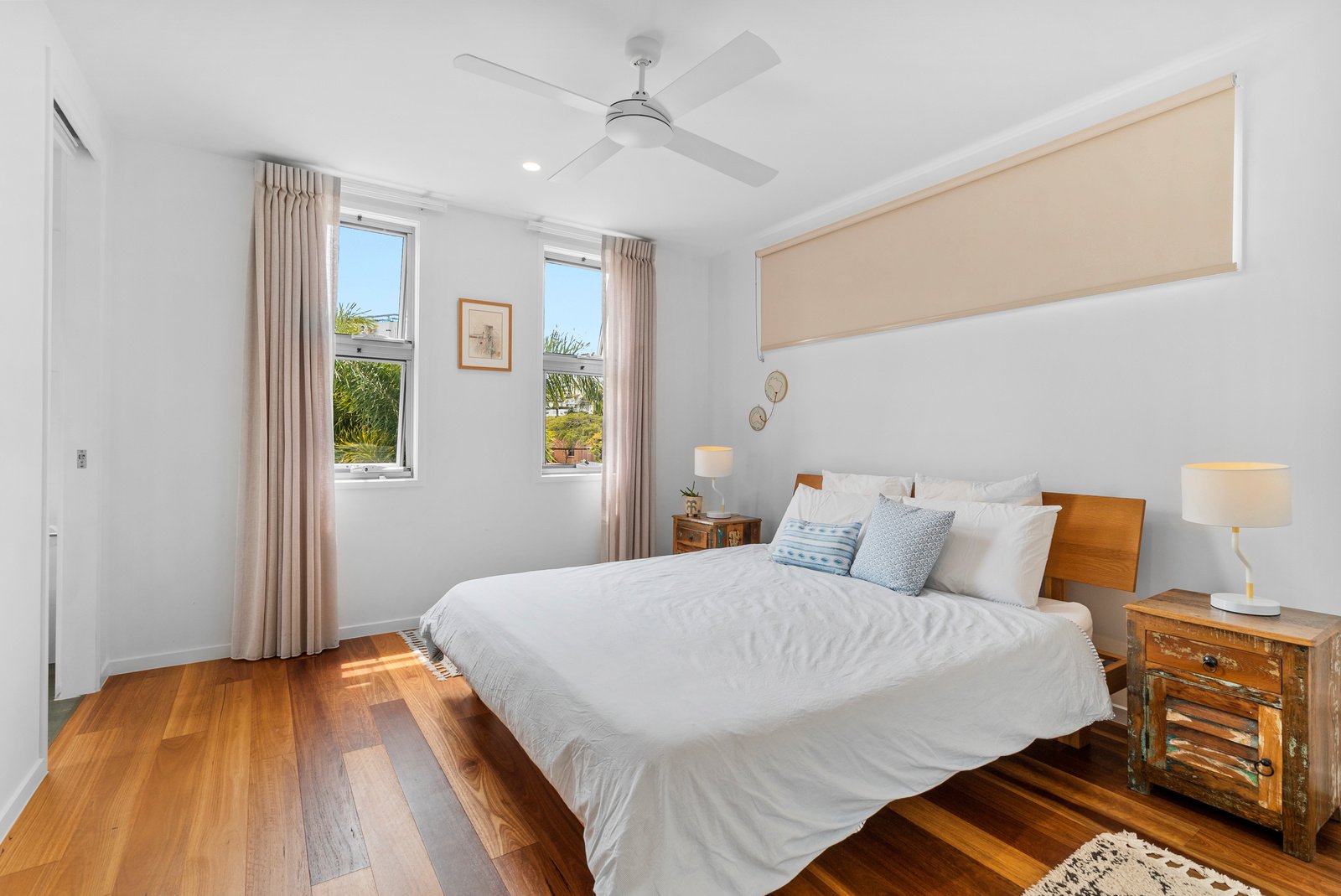 2/30 Coolangatta Road COOLANGATTA 3