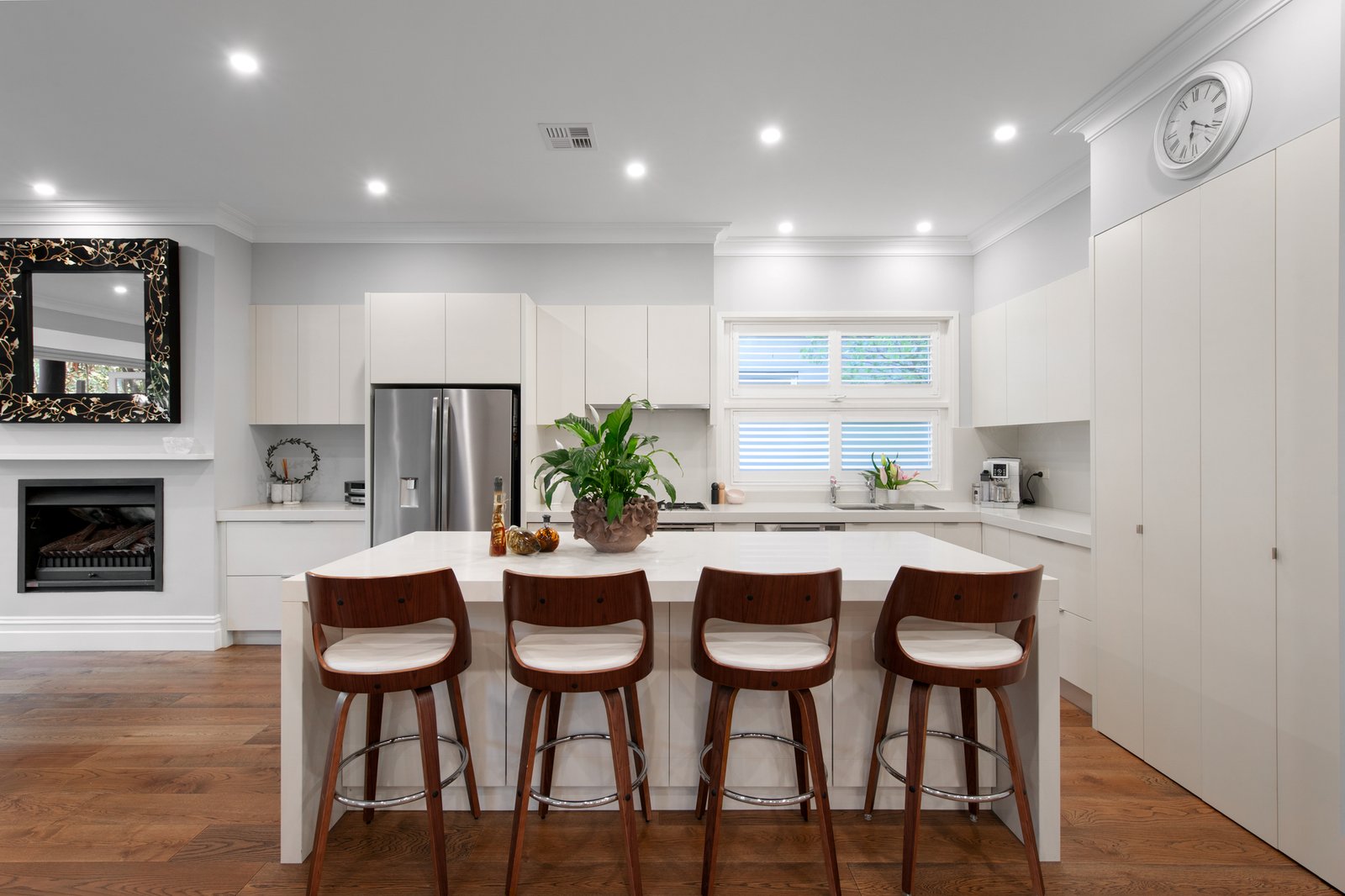 Gallery: 2/30 Grosvenor Street