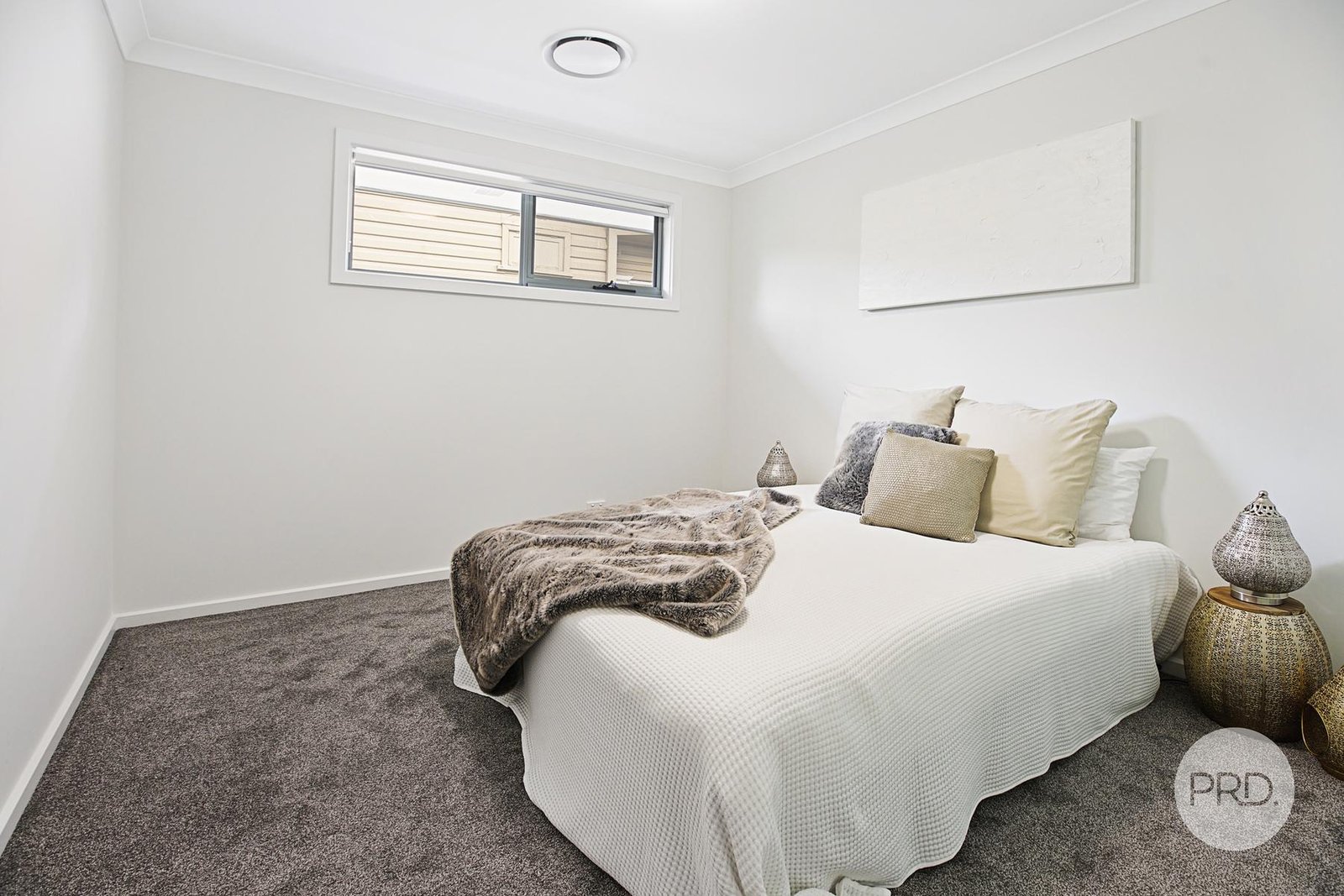 2/30 King Street ST MARYS 10