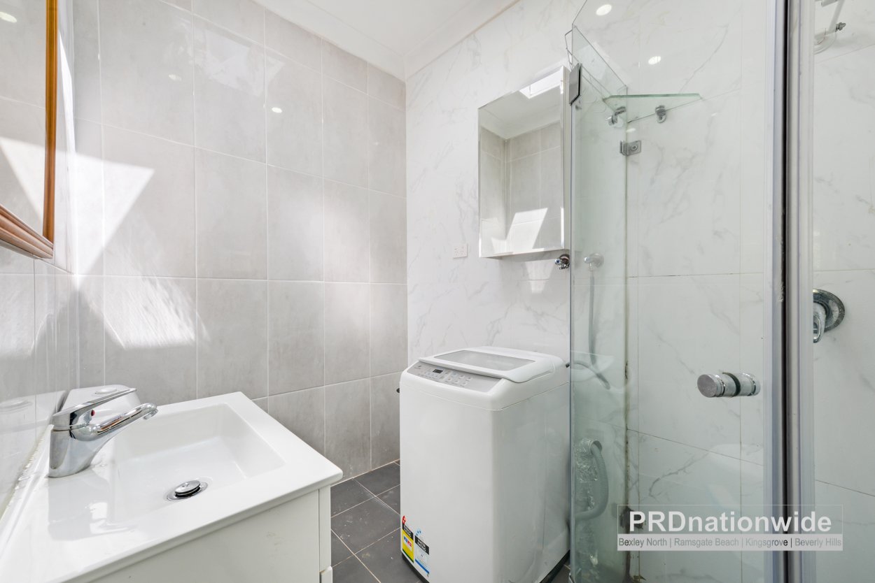 2/30 Knox Street BELMORE 5