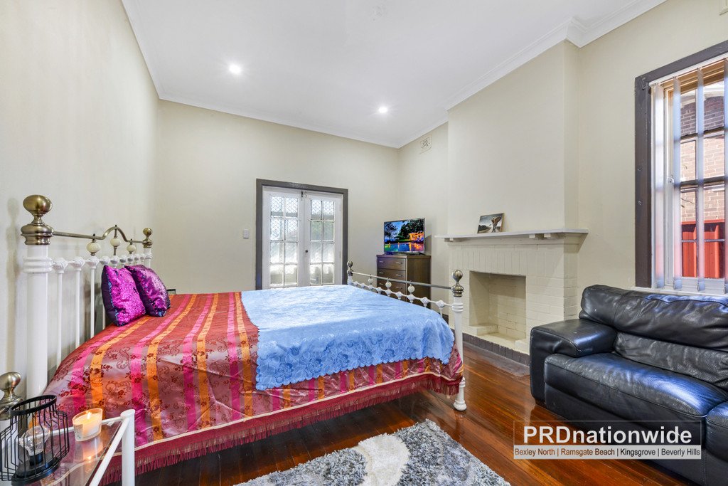 2/30 Knox Street BELMORE 7
