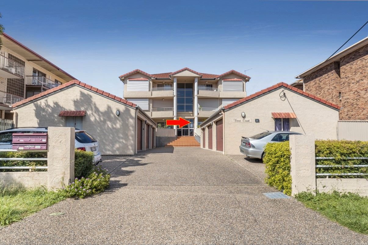 2/30 Kreutzer St  NUNDAH 2