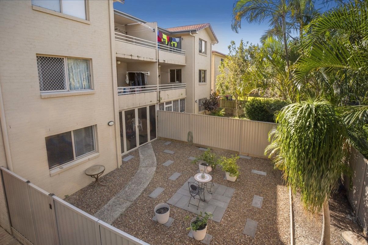 2/30 Kreutzer St  NUNDAH 14