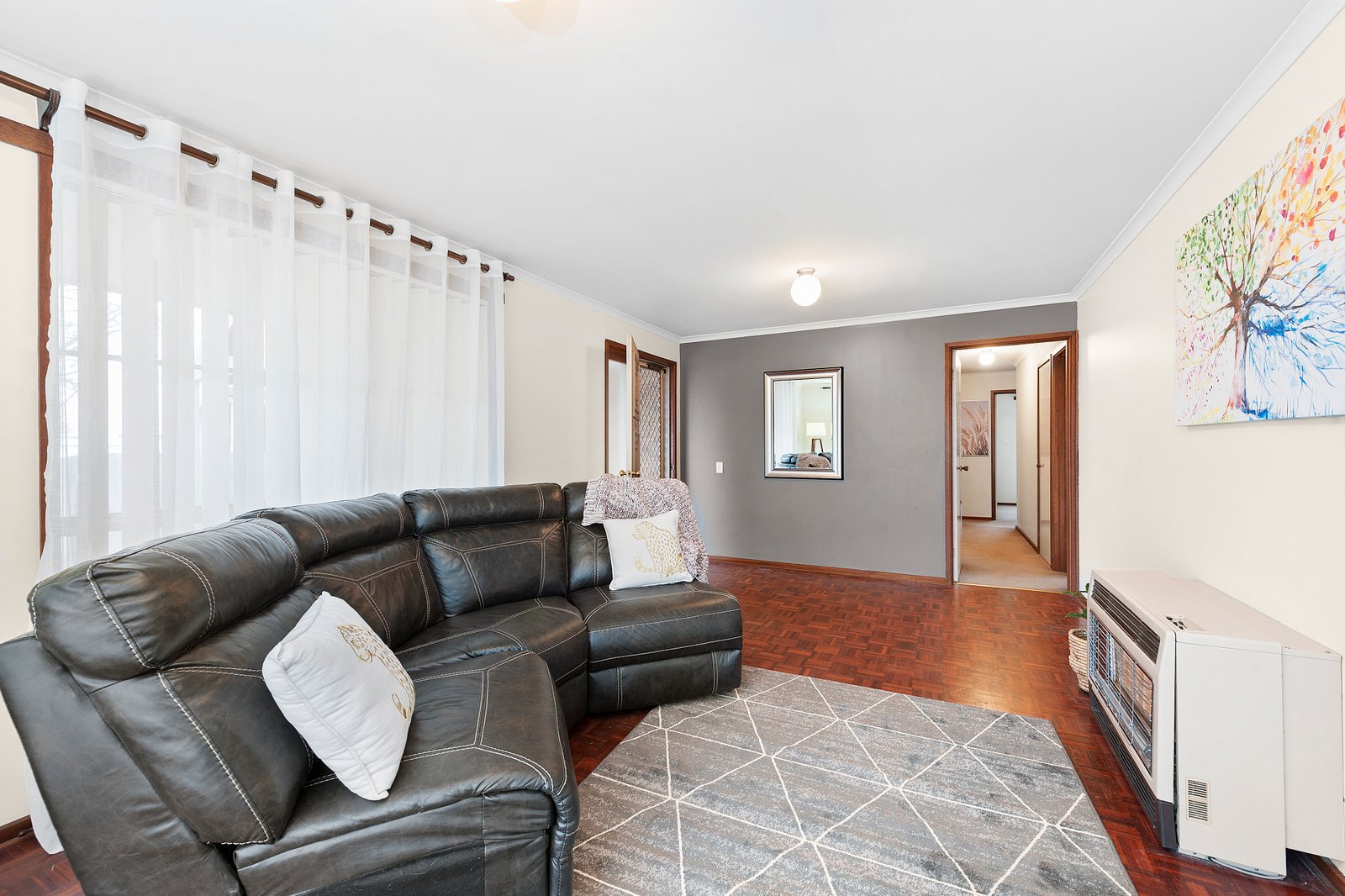 Gallery: 230 Learmonth Road
