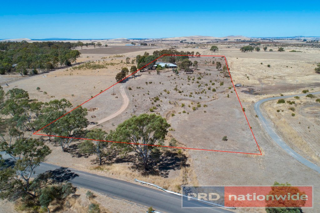 230 McDonalds Road CLUNES 3