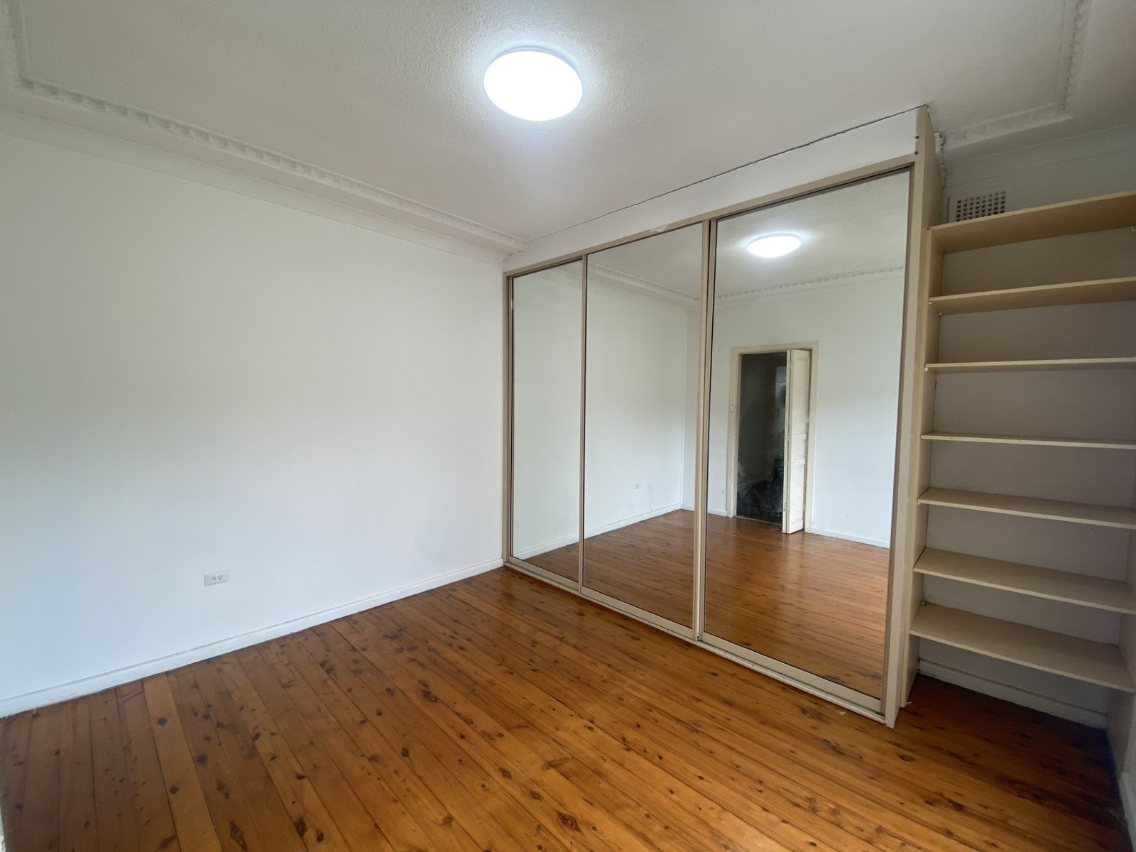 230 Memorial Avenue LIVERPOOL 4