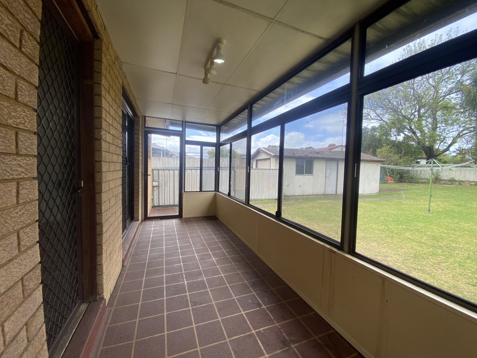 230 Memorial Avenue LIVERPOOL 12