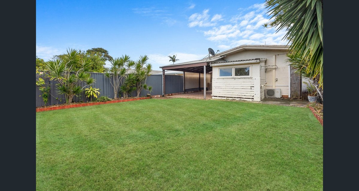 2/30 Miami Shore Parade Miami 7