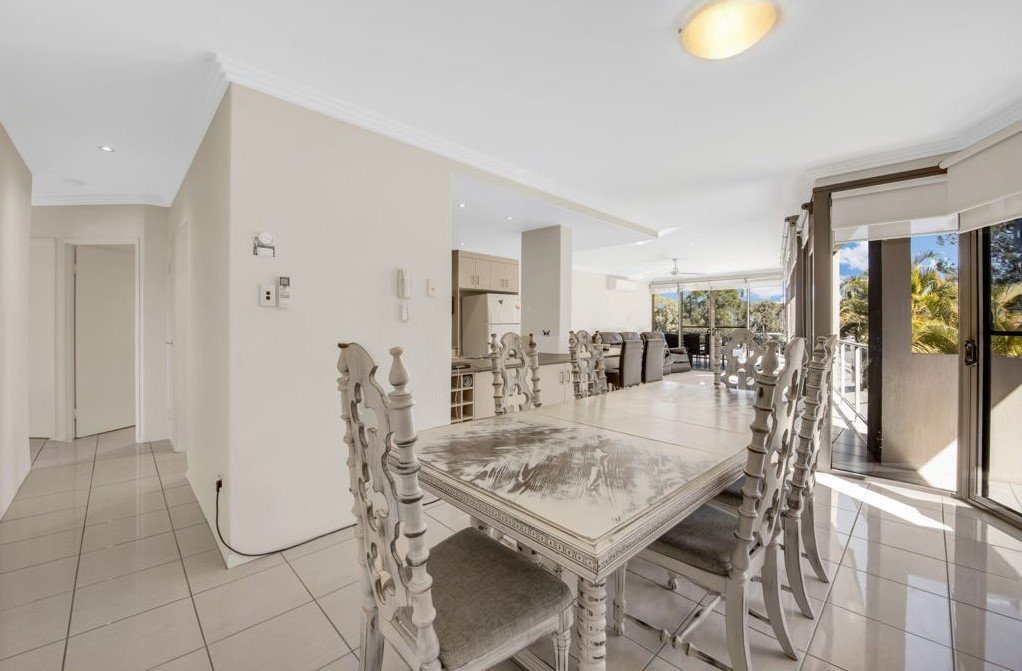 2/30 Parkside Street TANNUM SANDS 5