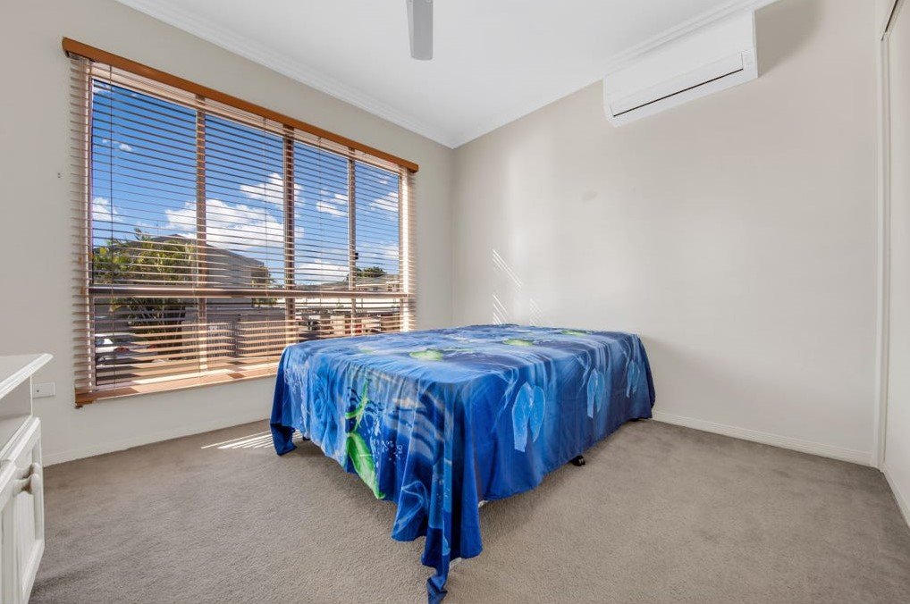 2/30 Parkside Street TANNUM SANDS 10