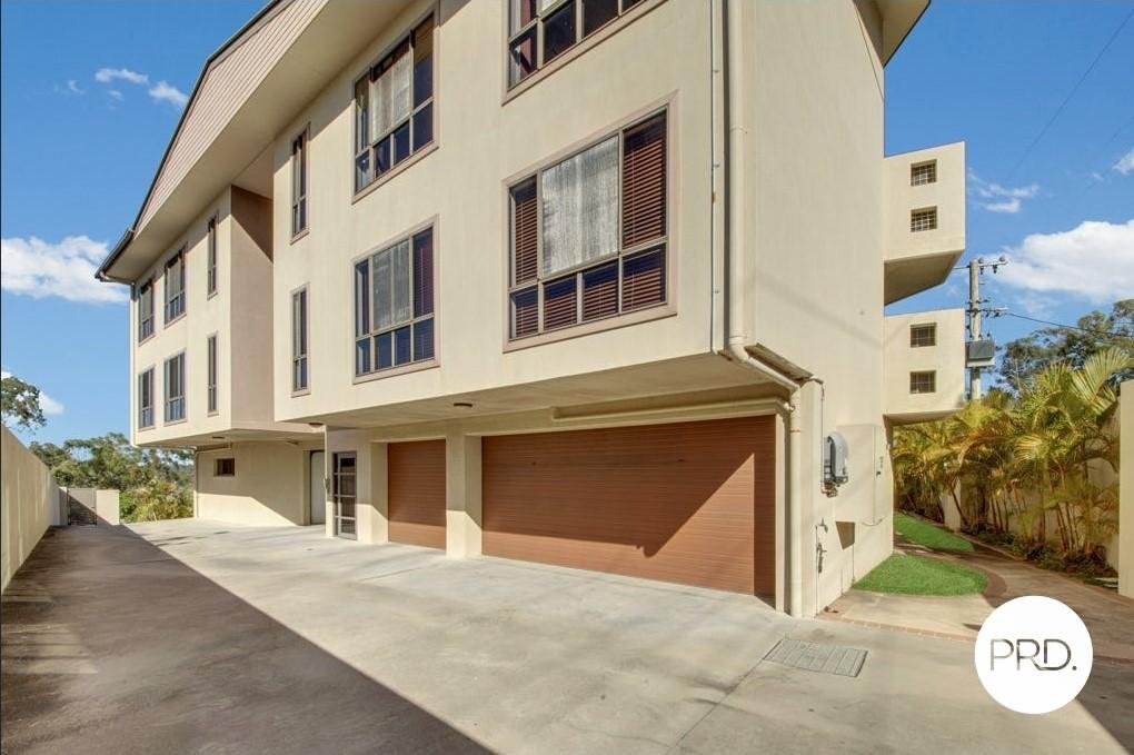 2/30 Parkside Street TANNUM SANDS 3