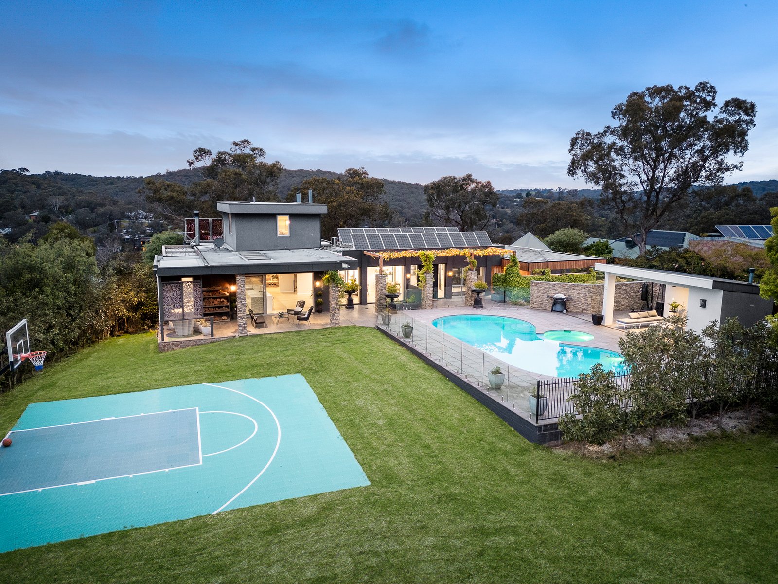 230 Research Warrandyte Road, North Warrandyte, 3113