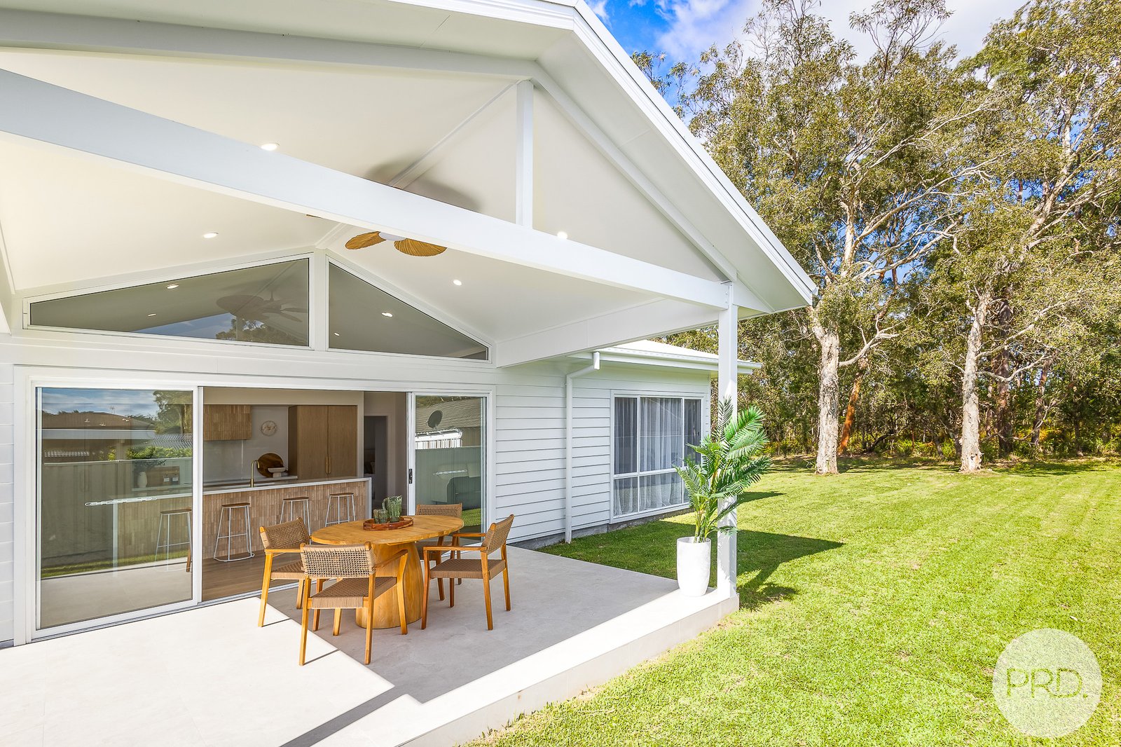 230 Sandy Point Road SALAMANDER BAY 6