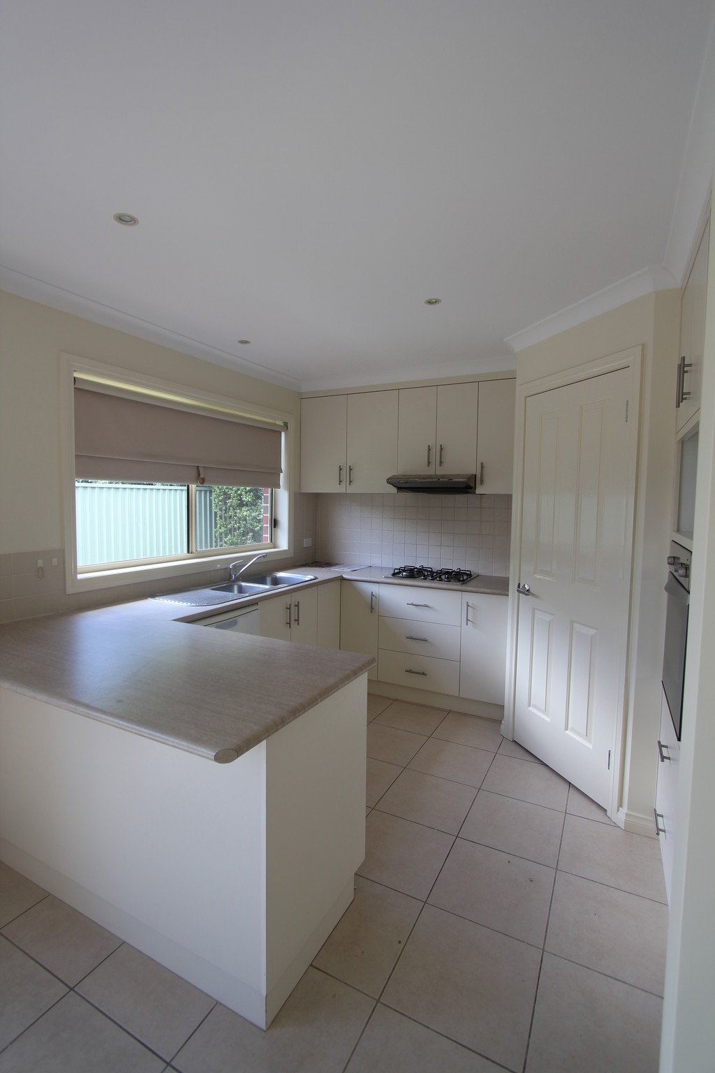 2/30 Victoria Street SEBASTOPOL 3