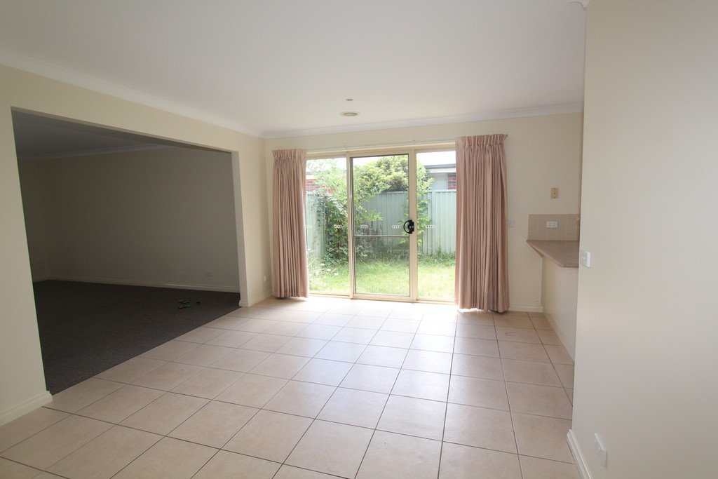 2/30 Victoria Street SEBASTOPOL 5