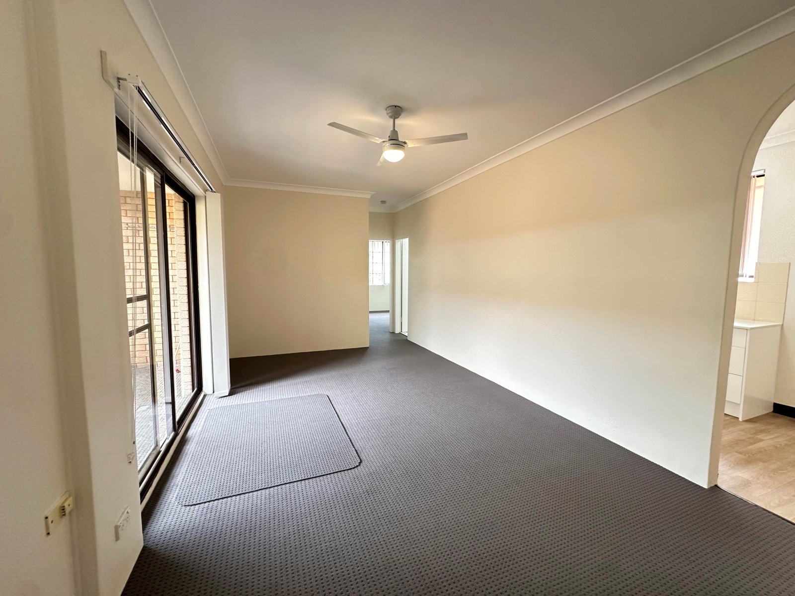 2/30 Woids Avenue HURSTVILLE 2