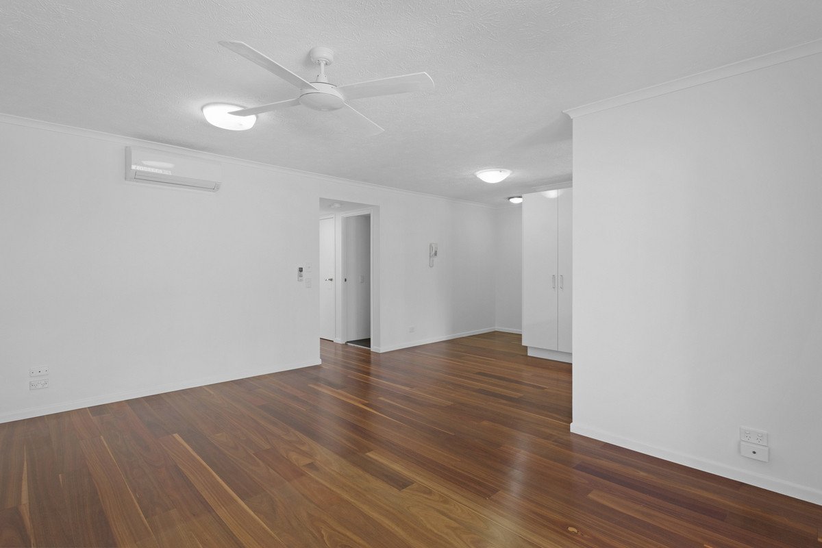 2/300 The Esplanade Miami 1