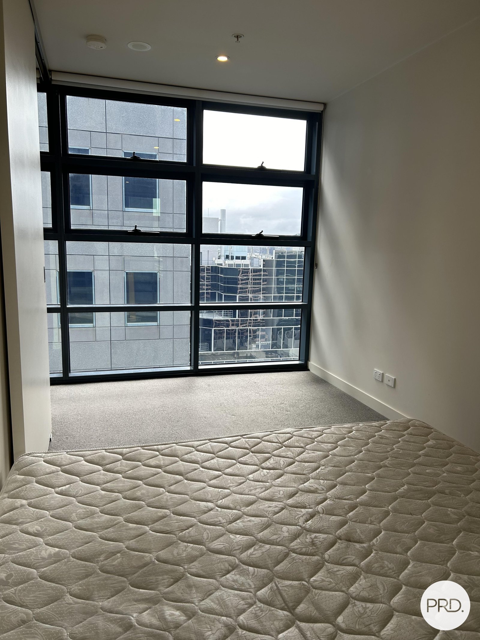 2302/557 Little Lonsdale St  MELBOURNE 4