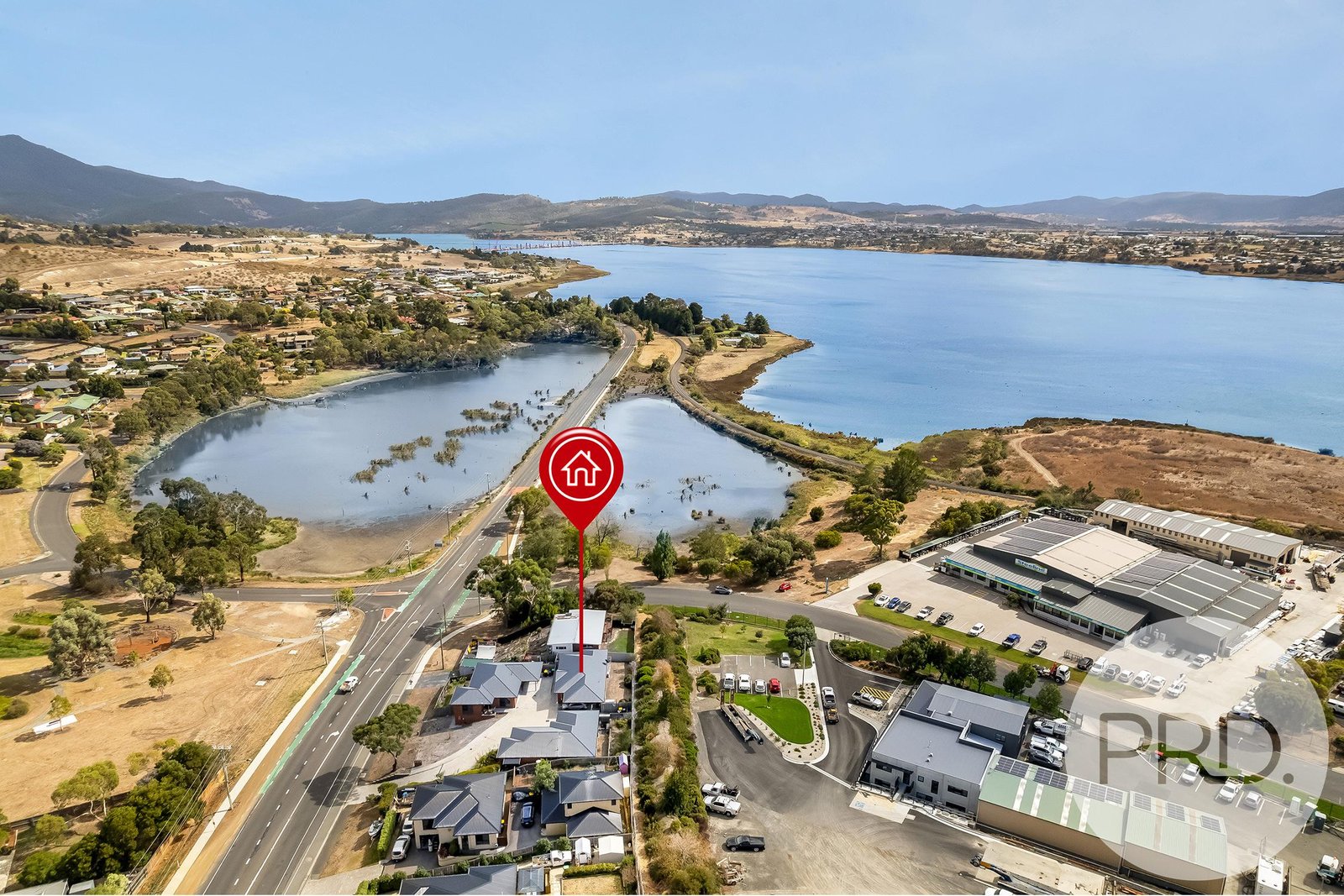 2/303 Main Road AUSTINS FERRY 2