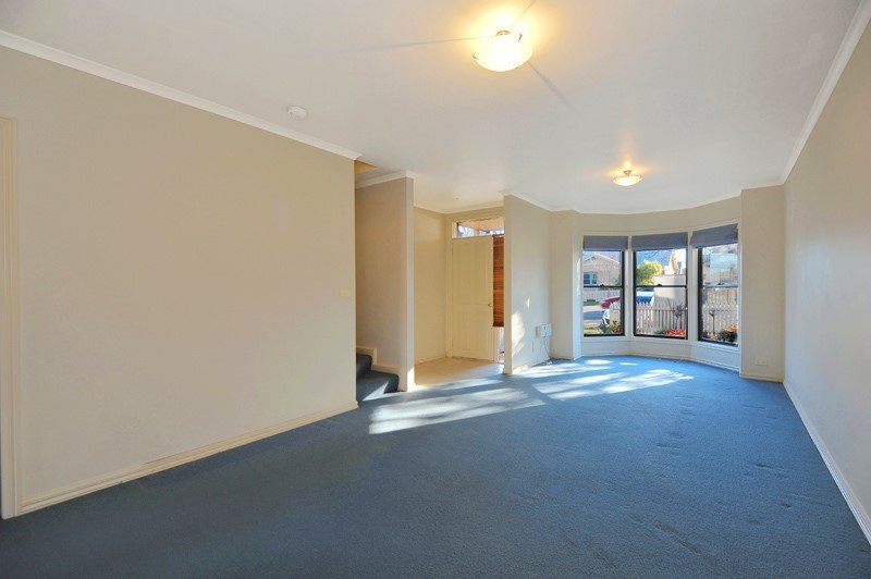 2/305 Pleasant Street South BALLARAT CENTRAL 3