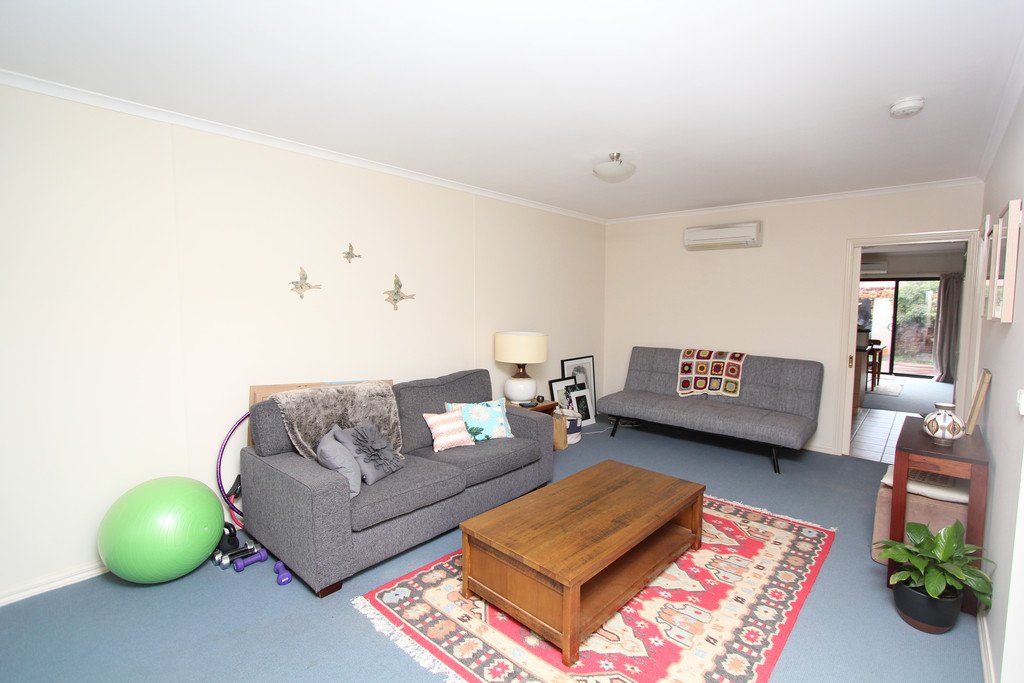 2/305 Pleasant Street South BALLARAT CENTRAL 6