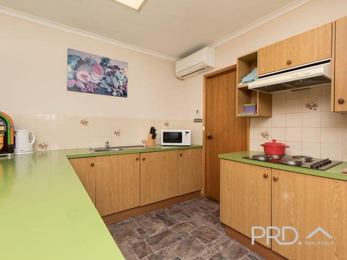 2/305 Tenth Street MILDURA 3