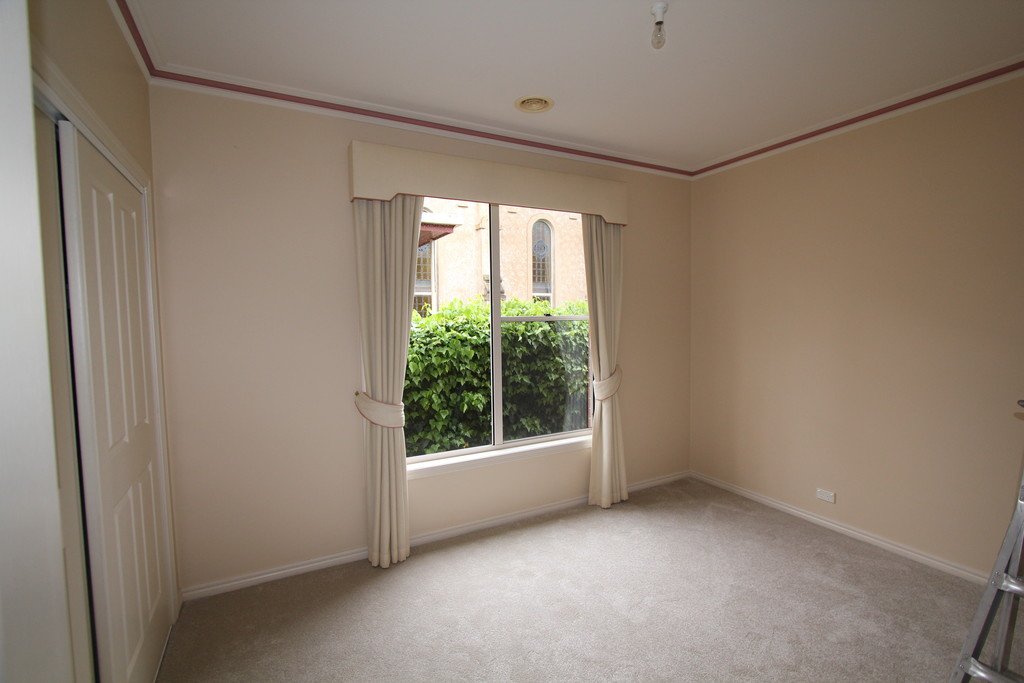 2/307 Wendouree Parade LAKE WENDOUREE 6