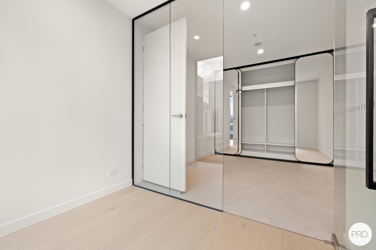 2307/138 Spencer Street MELBOURNE 7