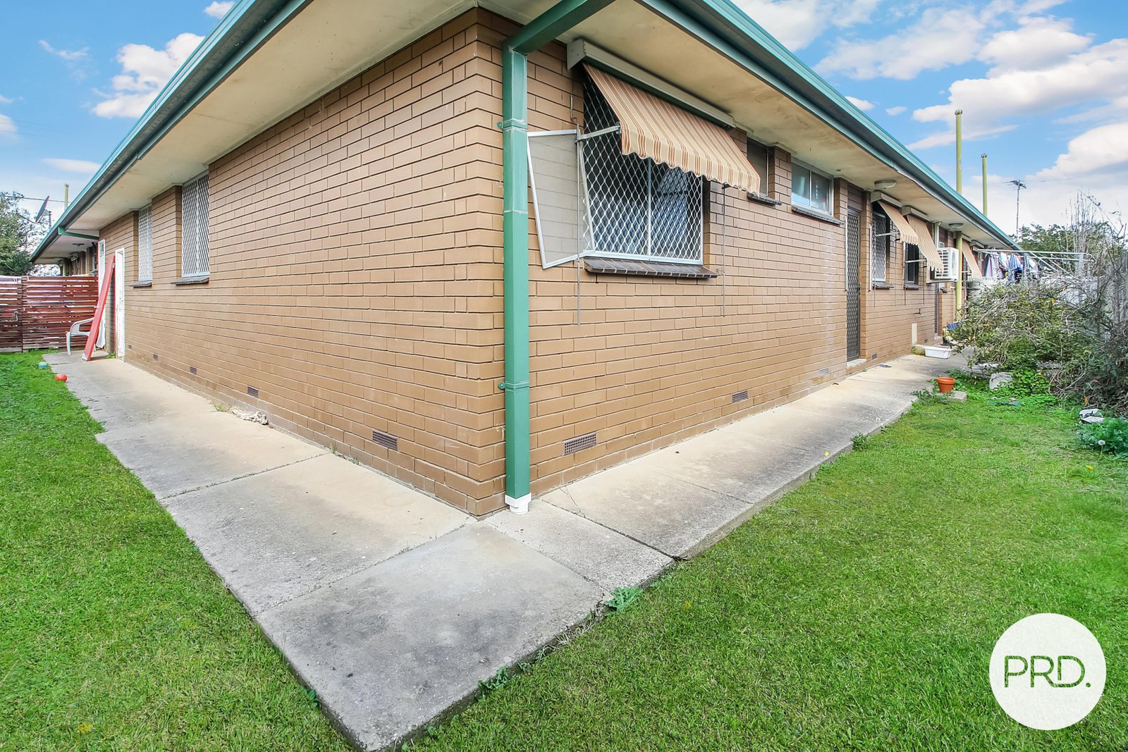2/309-311 Moore Street LAVINGTON 7