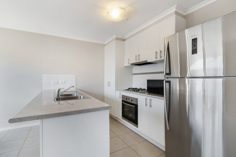 2/30a Prouses Road NORTH BENDIGO 2