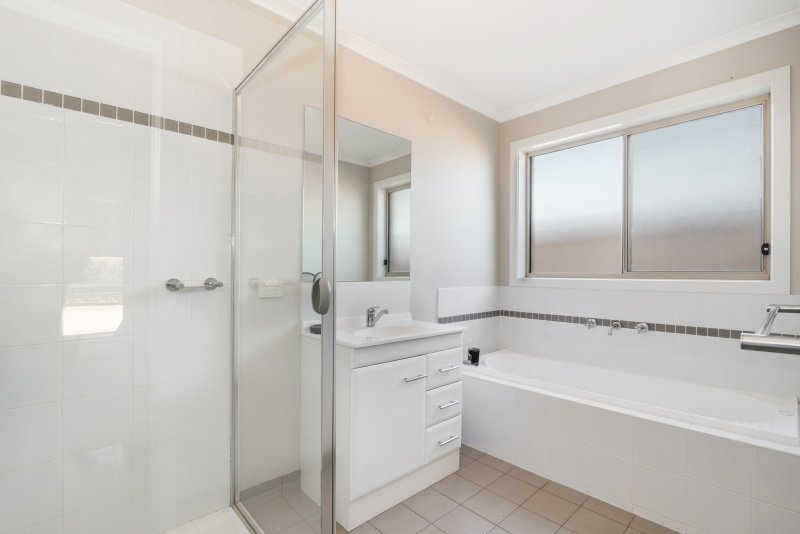 2/30a Prouses Road NORTH BENDIGO 6