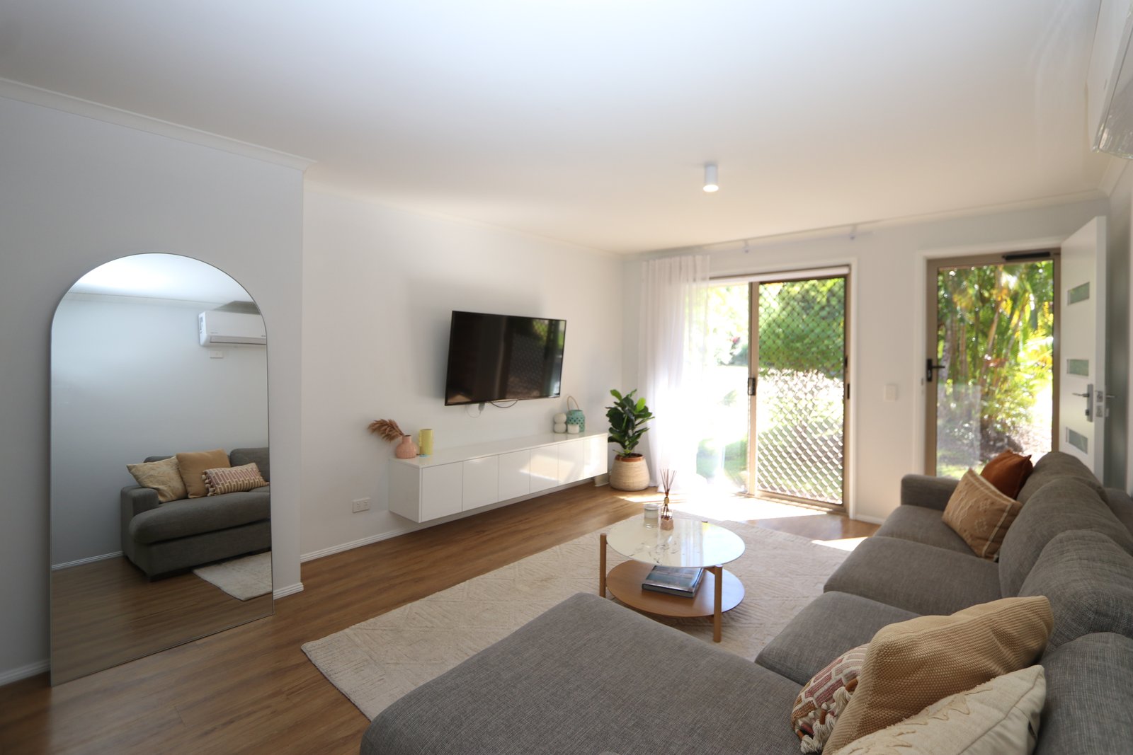 23/1-21 Golden Palms Court ASHMORE 3