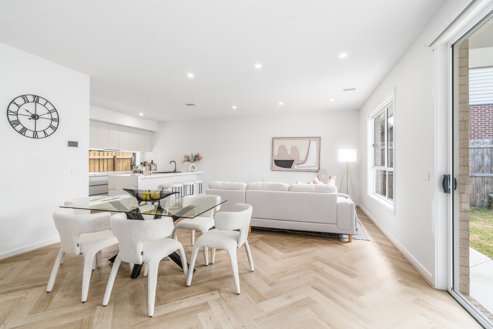 Gallery: 2/31 Apex Avenue