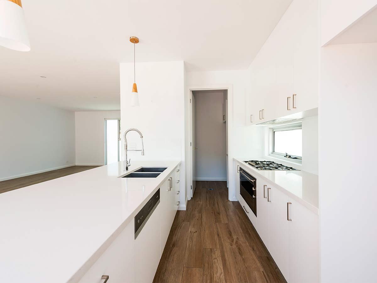 Gallery: 2/31 Bayview Crescent