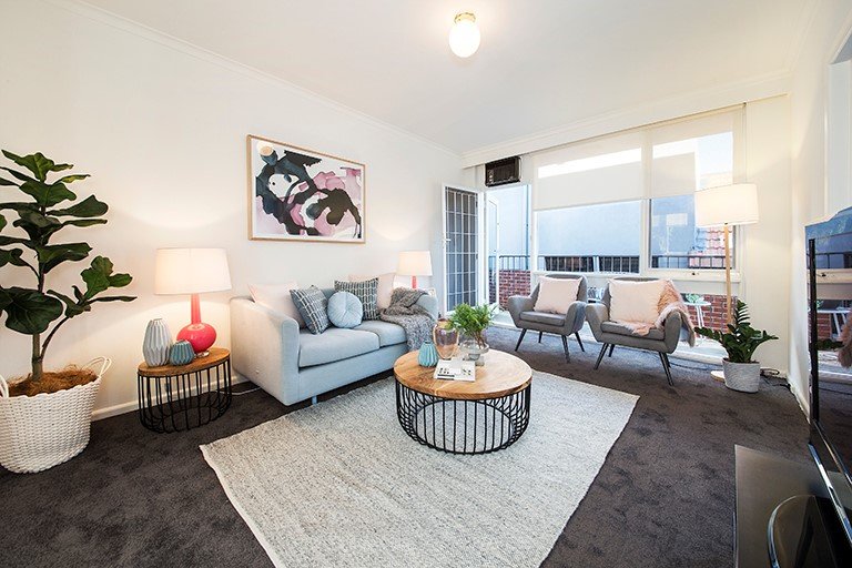 Gallery: 2/31 Beach Avenue