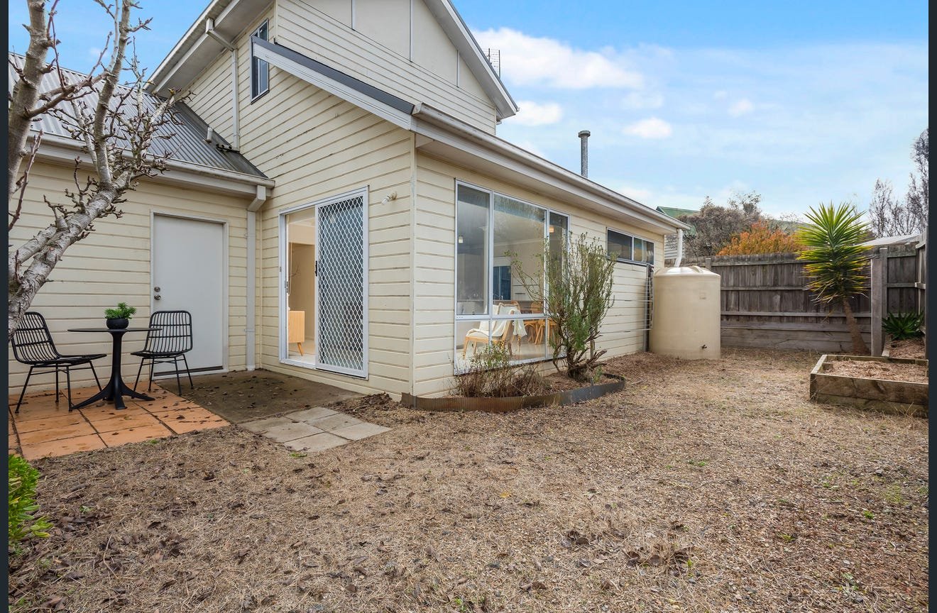 Real Estate and Property in 2/31 Bourke Street , Kyneton, VIC