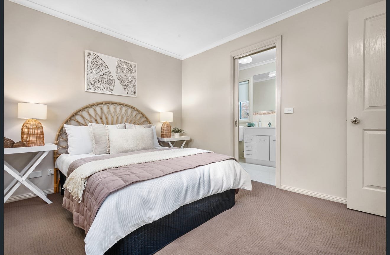 Real Estate and Property in 2/31 Bourke Street , Kyneton, VIC