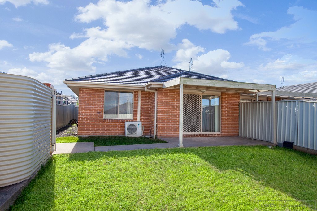 2/31 Broomfield Crescent SINGLETON 15