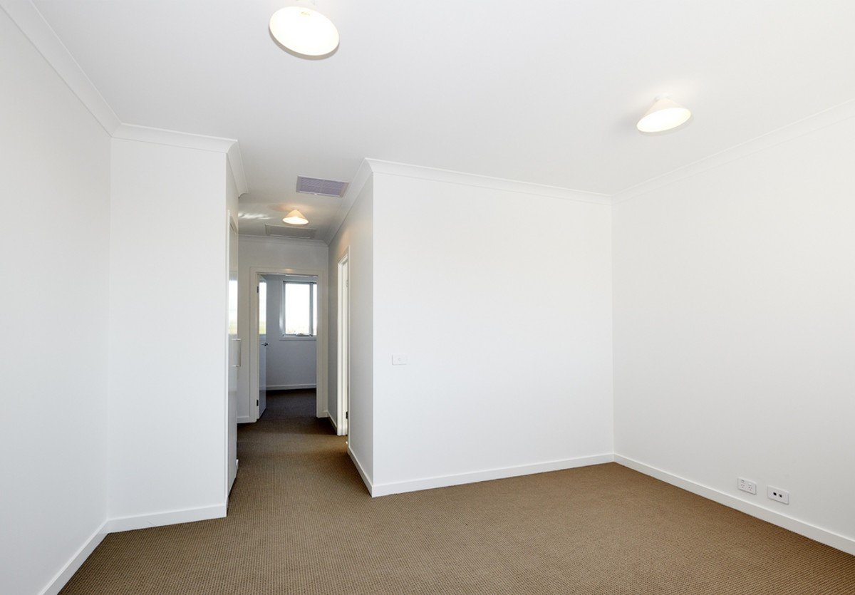 Real Estate and Property in 2/31 Elizabeth , Doncaster East, VIC