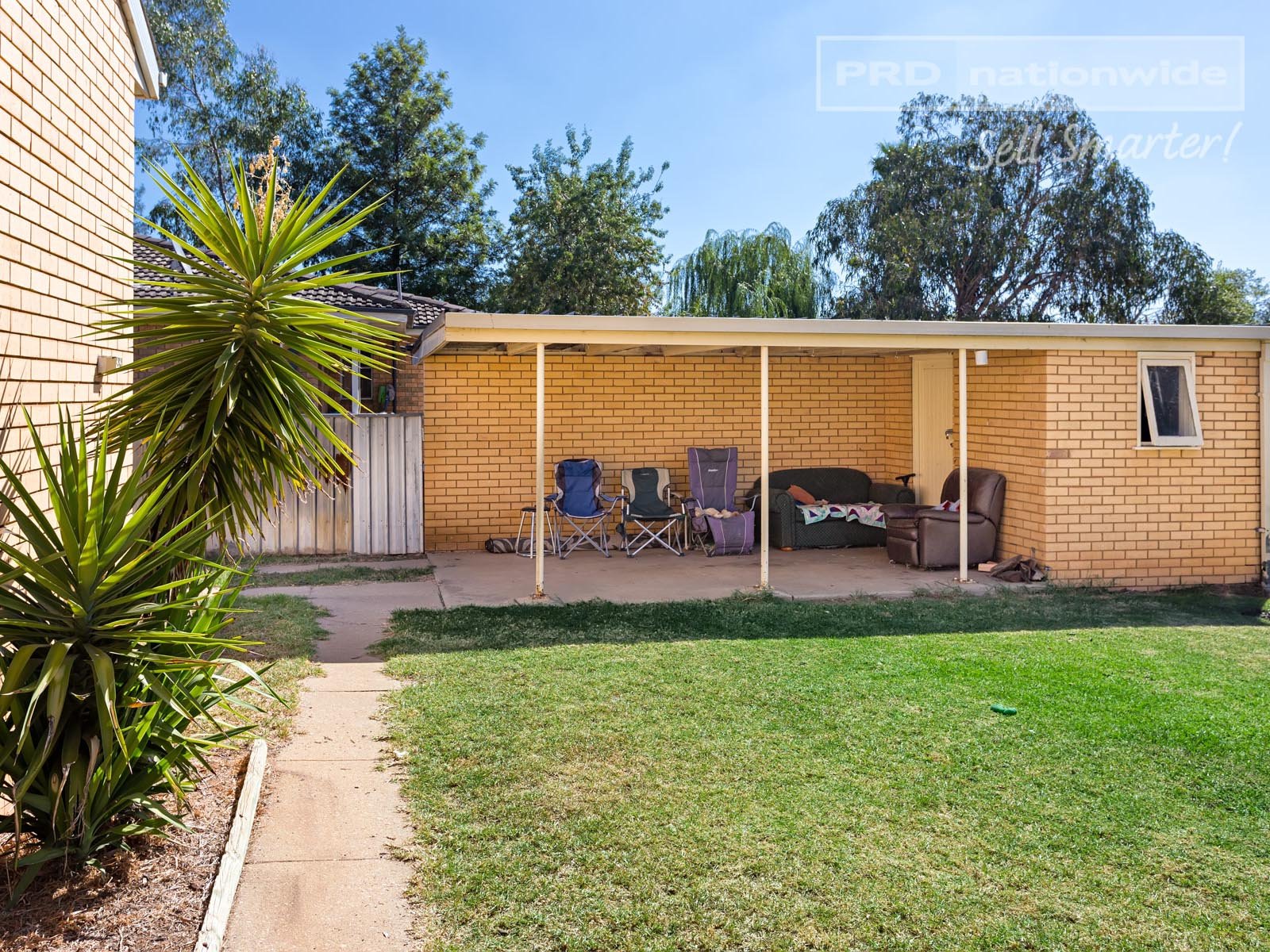 231 Fernleigh Road ASHMONT 9