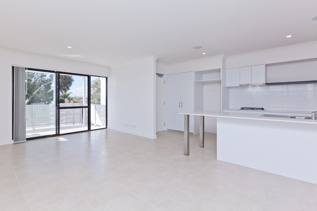 23/1 Glenariff Boulevard CANNING VALE 1