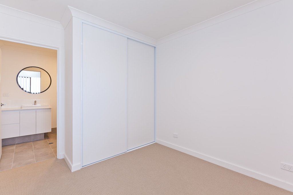 23/1 Glenariff Boulevard CANNING VALE 8