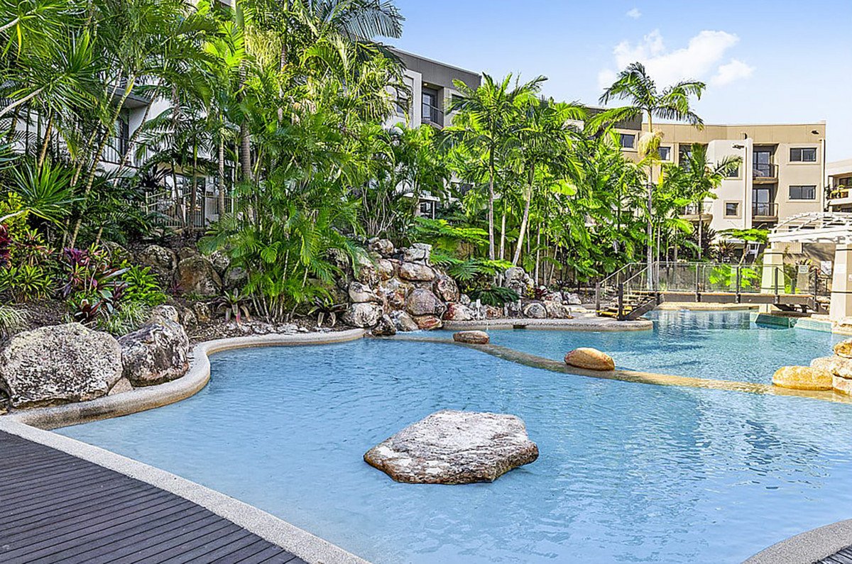 23/1 Great Hall Drive Miami 15