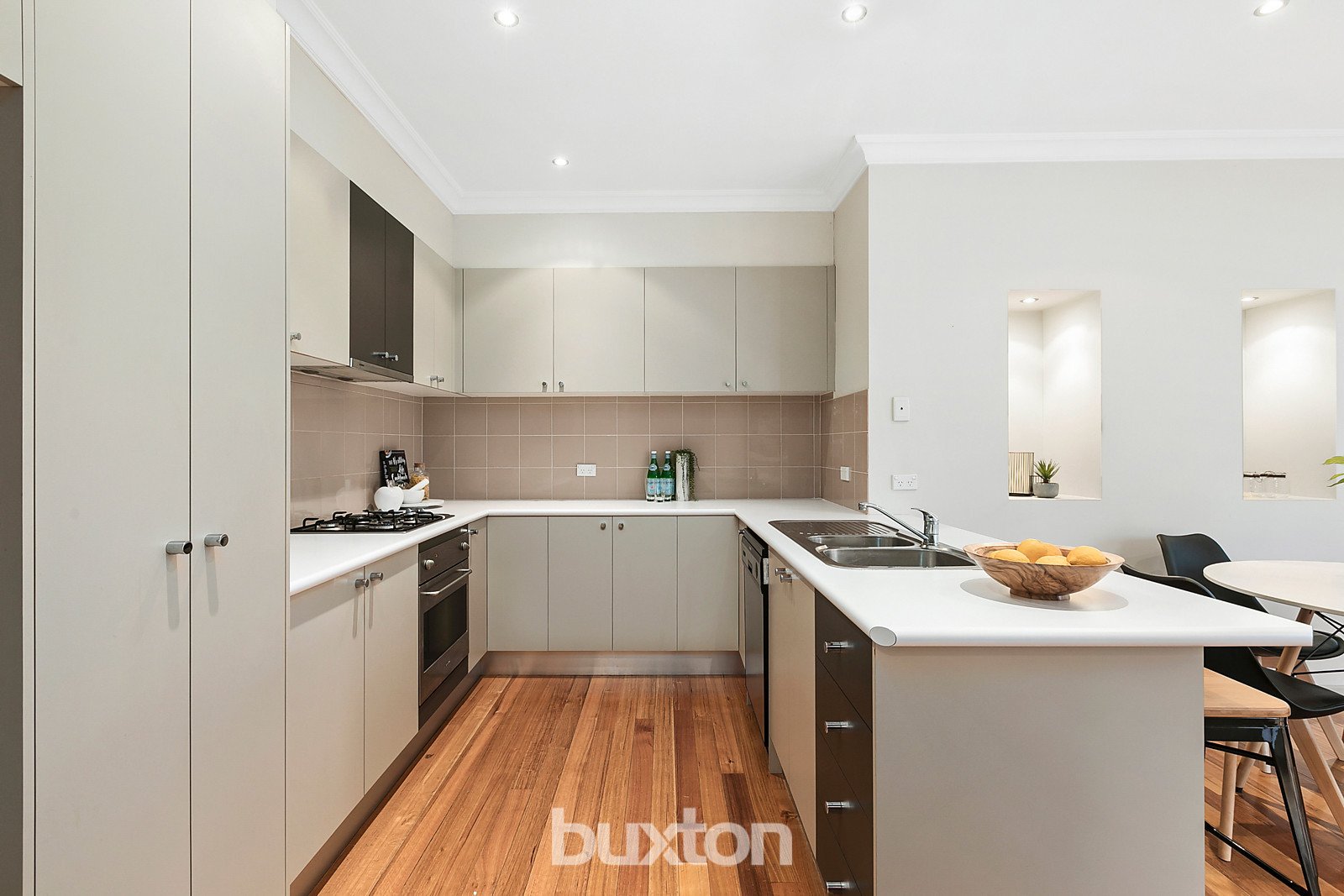 Gallery: 2/31 Lawborough Avenue