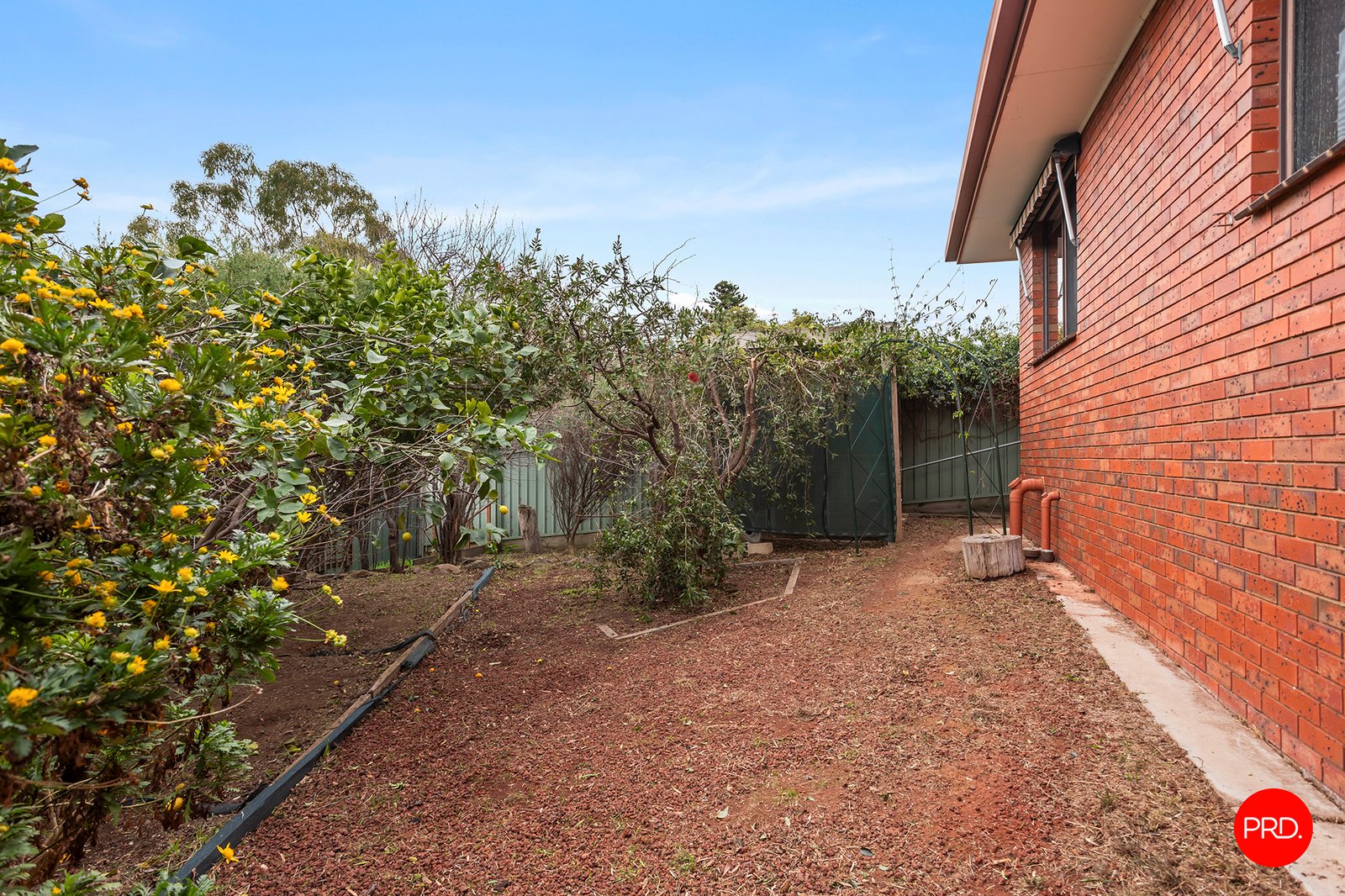 2/31 Mafeking Street South KENNINGTON 10