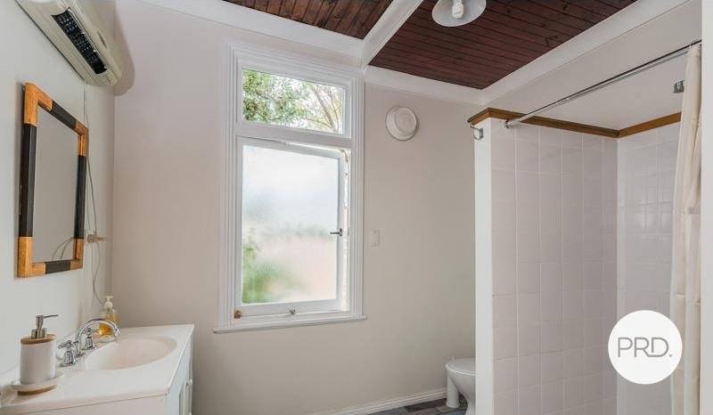 2/31 Mellifont Street WEST HOBART 7