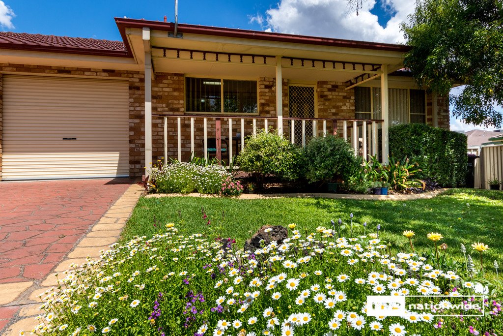 2/31 Nancy Street TAMWORTH 13