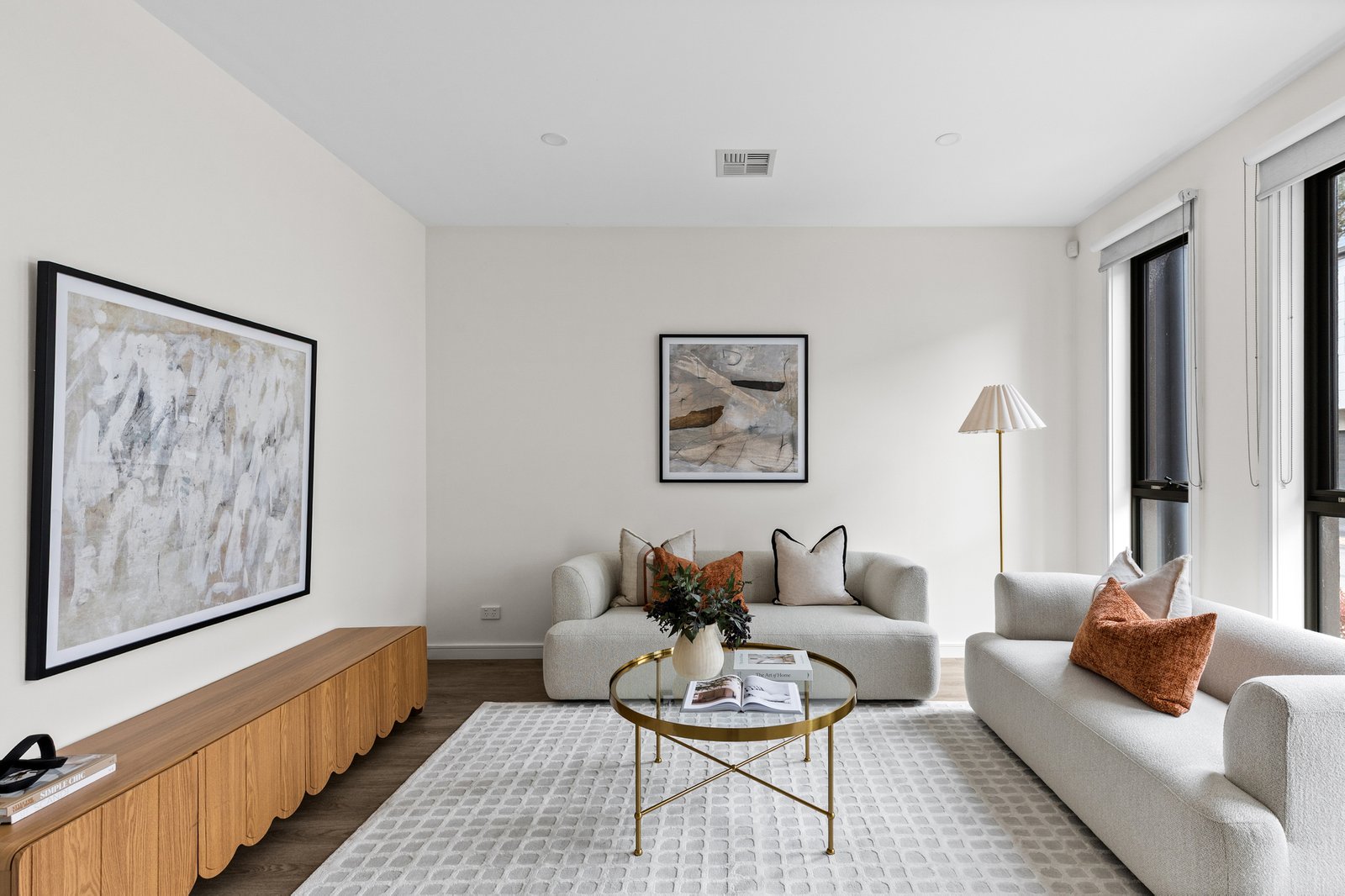 Gallery: 2/31 Orlando Crescent