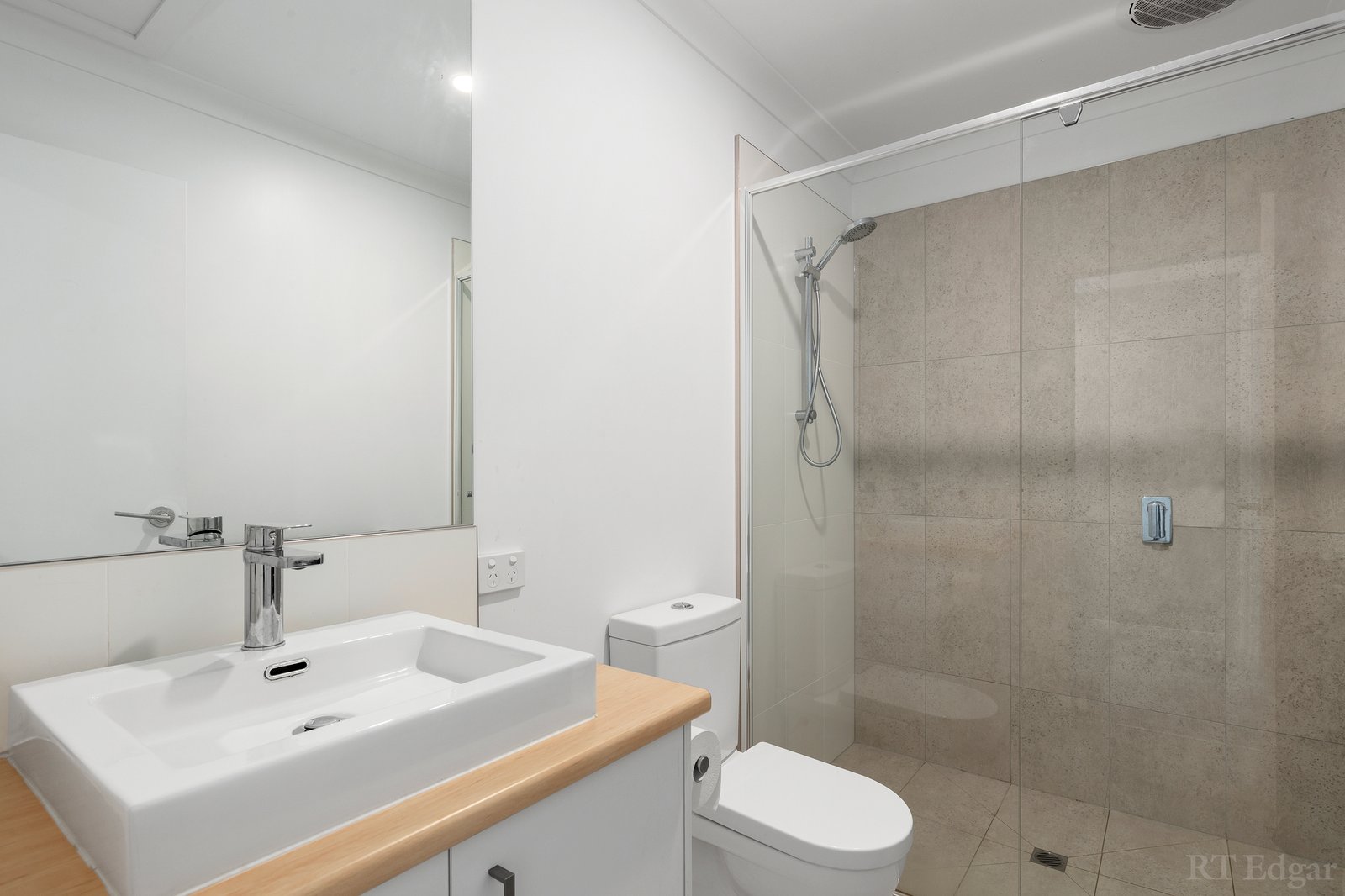 Real Estate and Property in 2/31 Orton Street, Ocean Grove, VIC